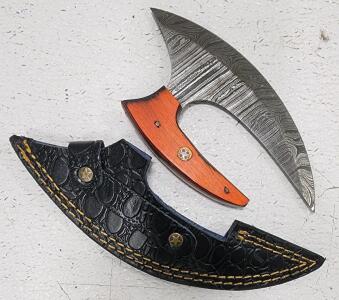 (1) Fixed Blade Damascus Steel Ulu Knife With Wood Handle And Sheath