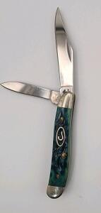 (1) Case XX Circle C Kentucky Bluegrass Bone Pocket Knife