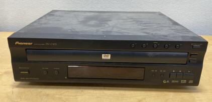 Pioneer DV-C503 5-Disc DVD Carousel Player Dolby Digital/DTS, Component & Optical Outputs, 2001- Powers On
