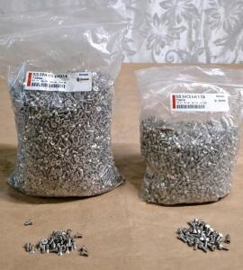 (1) 500+ Count Bag Of 4-40 X 1/4 Stainless Steel Phillips Flat Head Machine Screws & (1) 500+ Count Bag Of 4-40 X 1/4 Stainless Steel Hex Flat Round Head Machine Screws
