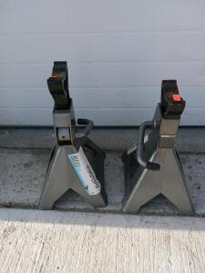 Pittsburgh 3 Ton Jack Stands Pair, Ratcheting, Heavy Duty Steel, Adjustable Height