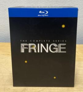 Fringe: The Complete Series Blu-ray Box Set, 5 Seasons, 20 Discs, 100 Episodes