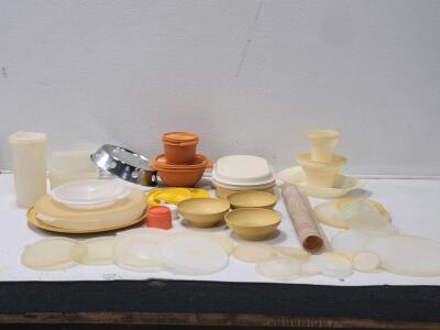 Assorted Vintage Plastic Tupperware And More