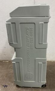 Professional Displays Rolling Hard Shipping Case with Wheels and Foam Lining39&rdquo;