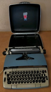 Vintage Smith-Corona Electric Typewriter