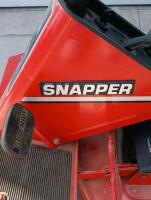 Snapper RE210 33" 15.5 HP Rear Engine Riding Mower With Twin Bagger - 6