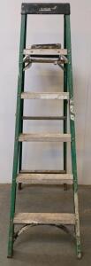 Louisville Ladder 6 Ft Fiberglass Step Ladder Type IA 300 lb Capacity, 6 Steps, Green