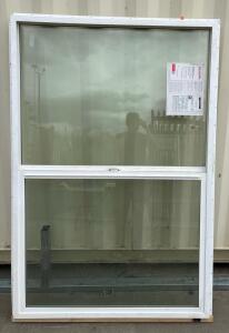 Milgard Style Line Series V250 Single-Hung Vinyl Window, White, Dual-Pane Argon 47.5&rdquo;x71&rdquo;