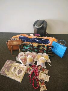 Mixed Lot: Keurig B40 Coffee Maker(tested,powers on), ALDO Blue Handbag, Artisan Tote, Decor, Cards