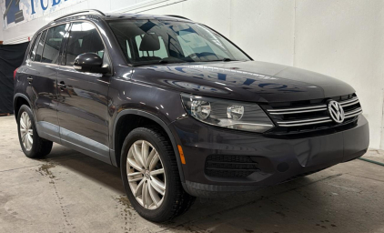 2016 VOLKSWAGEN TIGUAN - AWD! 95K MILES!