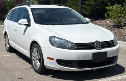 2011 VOLKSWAGEN JETTA - DIESEL! 113K MILES!