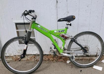 Specialized FSR Full Suspension Mountain Bike, RockShox Judy SL Fork, Shimano Deore XT Drivetrain