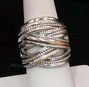 (1) Size 7 Wide 925 Sterling Silver Crossover Ring