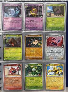 Huge Binder Of 160+ Pok&eacute;mon Cards W/ Tons Of Holos And Rares