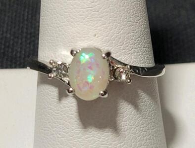 Size 9 Fire Opal Ring