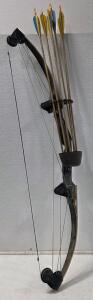 Vintage Bear Polar LTD Compound Bow, includes 6 aluminum arrows