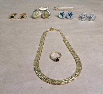 (1) 18K Gold Women's Ring, Stamped 18K, (1) Trifari Necklace & (4) Pairs Of Cuff Links