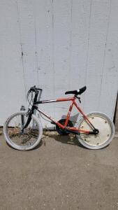Diamond Back Formula One BMX Bike, 20" Wheels, Red Frame, Rear Disc Wheel, White Tires