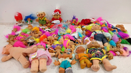 Large Vintage Troll Doll Collection ~40pcs Russ Dam Norfin Soft & Vinyl Neon Hair Outfits 2"-18"