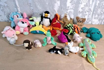 (20) Assorted Stuffed Animals