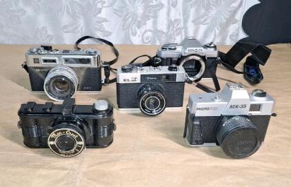 (5) Vintage 35mm Cameras
