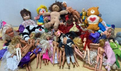 Vintage Lot of 25+ Dolls & Plush Toys: Barbie, Cabbage Patch Kids, Care Bears, 1980s-1990s