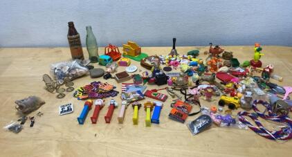 Lot of 7 PEZ Dispensers &ndash; Santa, Mickey Mouse, Bunny, Fozzie Bear, Chick, Bat, Baseball Cap- Lot of Collectable Toys