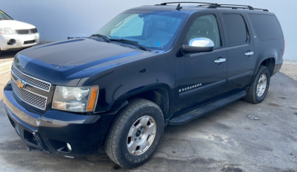 2007 Chevrolet Suburban-4X4-Sunroof