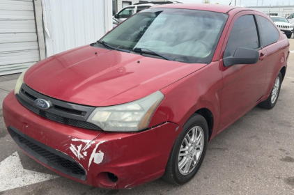 2009 FORD FOCUS - RUNS WELL