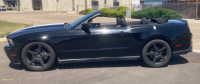 2010 FORD MUSTANG - LEATHER SEATS! - 2
