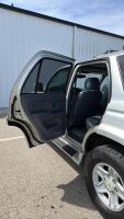 BANK REPO - 2000 TOYOTA 4RUNNER - BLUETOOTH! - 12