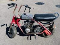 Western Flyer Trail Flite SS400 Mini Bike, 4 HP Briggs & Stratton Engine, DEERCO Torque Converter (Unable To Test Please Inspect In Person) - 7