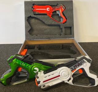 Best Choice Products Rechargeable Laser Tag Blasters Set &ndash; 3 Guns (Red, Green, White) with USB Charging and Carrying Case