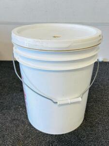 5- Gallon Ropak Bucket Of Non-Perishable Wheat (Unkown Date-Please Inspect)