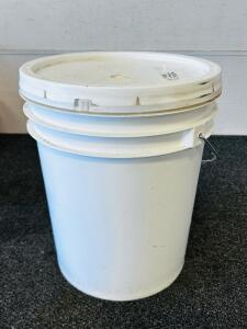 ROPAK 5 Gallon Food-Grade HDPE Storage Bucket with Metal Handle, White, Patent 5103993, Canada