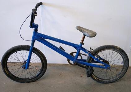 Fiction BMX Bicycle With Maxxis Grifter Tires, Blue, Single Speed, Rear U-Brake