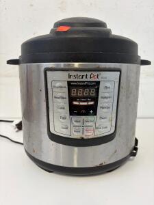 Instant Pot IP-LUX 6-Quart Electric Pressure Cooker, 6-In-1 Multi-Use, 1000W, Stainless Steel