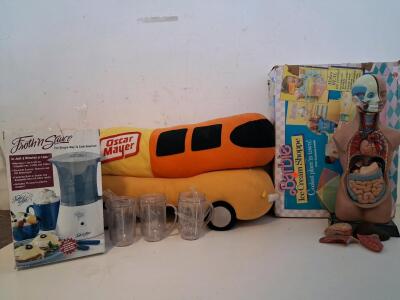Barbie Ice Cream Shoppe 1990 Mattel Playset With Accessories & Original Box