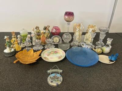 Pair of Musical Wind-Up Angel Figurines (Working), Crystal, Cranberry Glass, Porcelain Figurines & More
