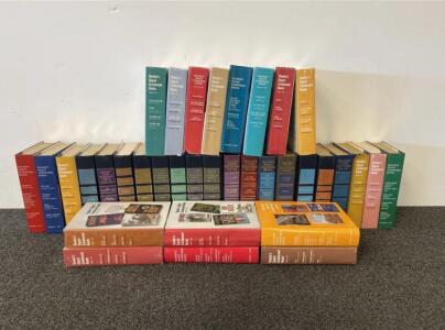 Large Lot of Reader&rsquo;s Digest Condensed Books &mdash; 35+ Hardcover Volumes, Fiction & Bestsellers