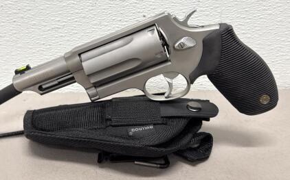 Taurus Judge Stainless Revolver, 4" Barrel, .45 Colt/.410 GA, Fiber Optic Sight, SN D0142051