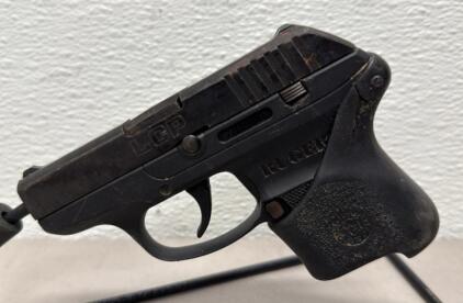 Ruger LCP .380 Auto Pistol, 2.75" Barrel, 6+1 Cap, Black, Serial #37160733, Aftermarket Grip