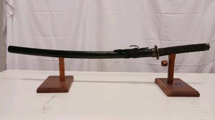 Traditional Japanese Katana Sword with Black Saya & Stand, Shinogi-Zukuri Blade, 28" Length