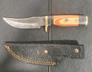 Custom Handmade Fixed Blade Hunting Knife, 5" Damascus Blade, Wood Handle, Leather Sheath