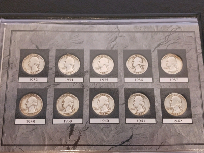 1932&ndash;1942 Washington Silver Quarters Complete 10-Coin Collector Set, 90% Silver, Display Book
