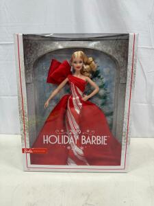 2019 Holiday Barbie Doll Blonde Mattel Signature Edition New in Box, GHT41, 12 in, UPC 887961751323