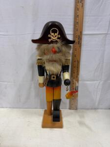 Christian Ulbricht Pirate Nutcracker, 15.75" Tall, Model 32828, German Handcrafted