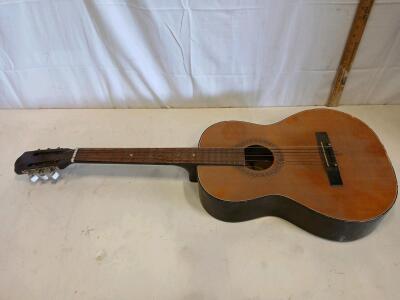 Vintage Ibanez Model 180 Classical Guitar, Made in Japan, Spruce Top, Maple Back and Sides
