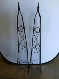 Pair of 4ft Metal Garden Trellises with Decorative Scrollwork and Pointed Finials