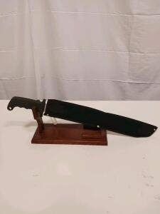 United Cutlery Colombian&reg; Survival Sawback Kukri Machete, 14 3/4" AUS-6 Blade, 21" Overall